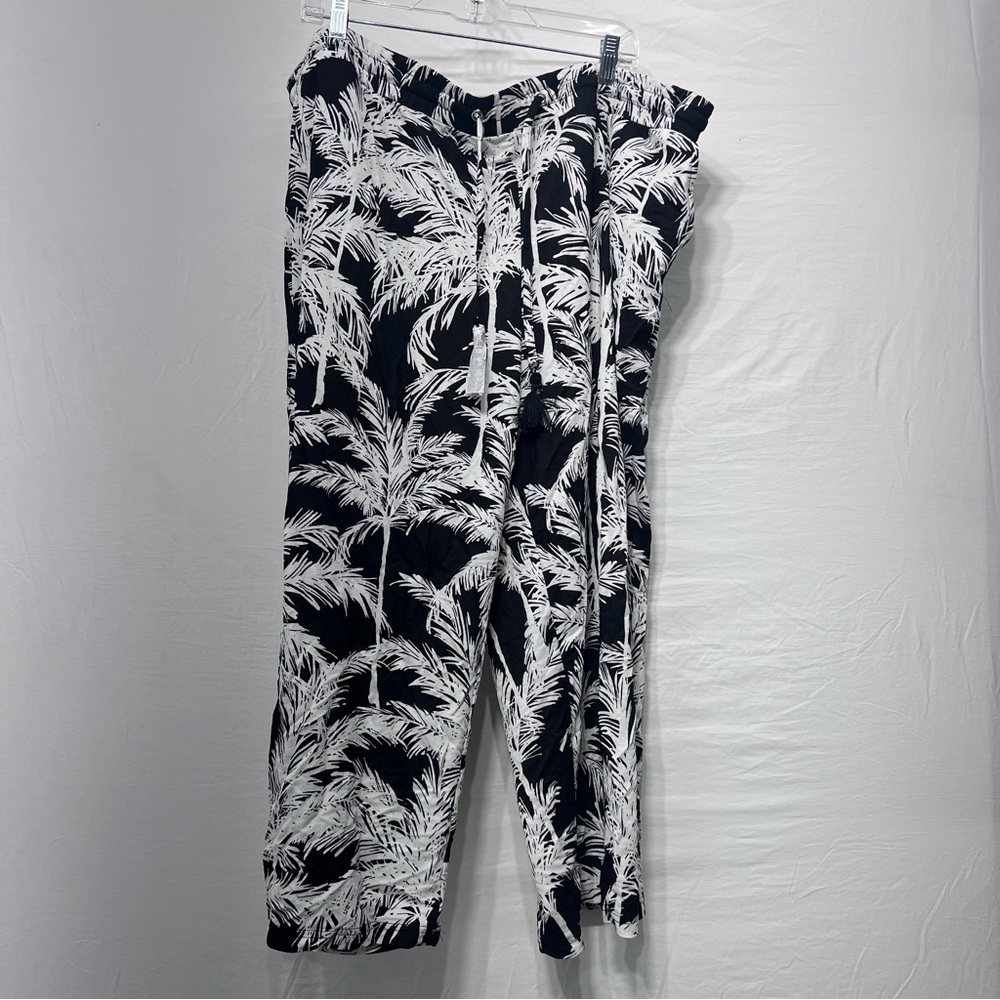 NWOT Belle Beach Women's Knit Cropped Beach Pant Black Size 3XL